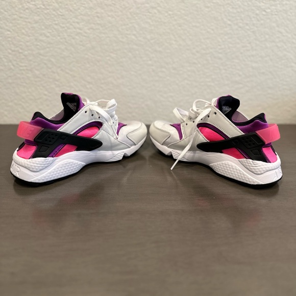 Nike Air Huarache - Picture 4 of 8